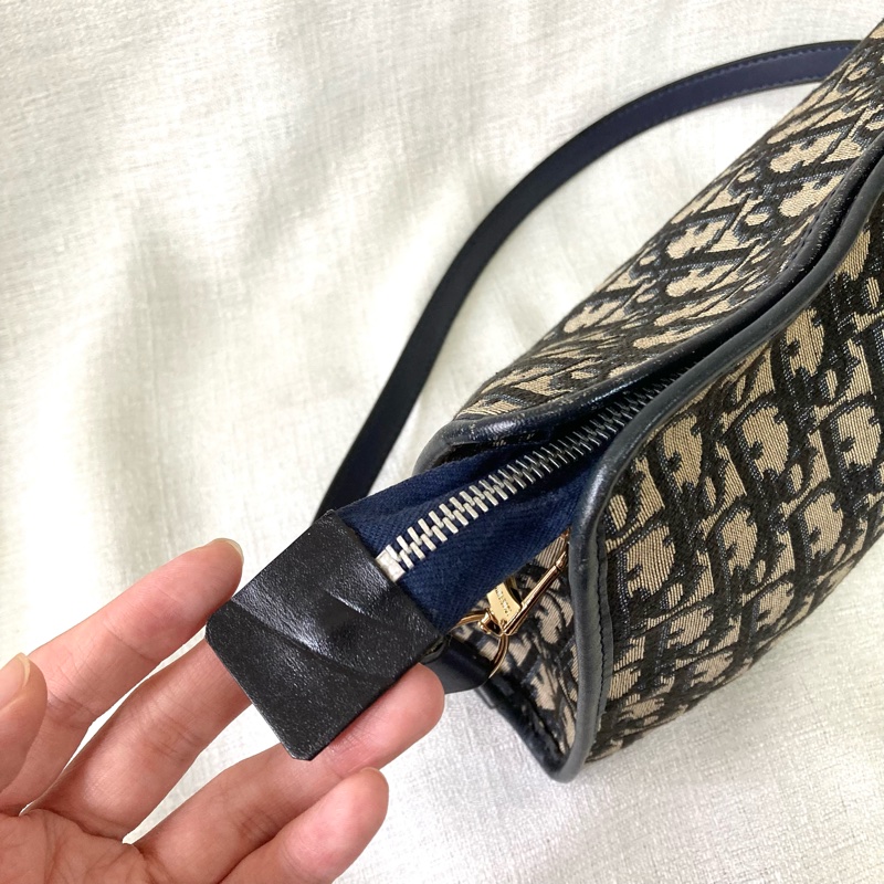 Dior 老花拉鍊信封肩背包 Navy Oblique Canvas Clutch with Strap-12