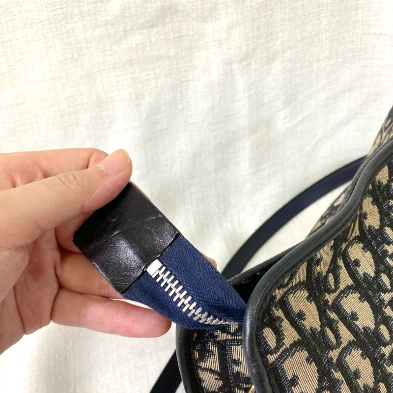 Dior 老花拉鍊信封肩背包 Navy Oblique Canvas Clutch with Strap-14