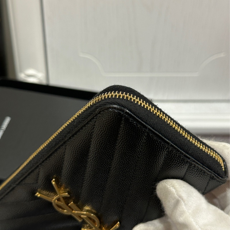 #全新大全配🈶台灣購證 Ysl黑金荔枝牛皮拉鍊長夾-5