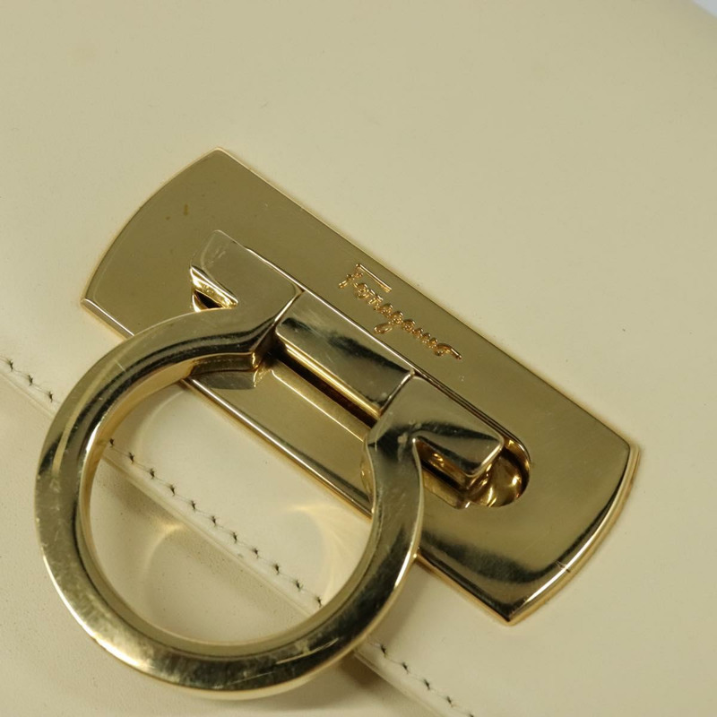 【日本直送】Salvatore Ferragamo Gancini 手提包 皮革 兩用 米色 金色 正品 120844-17