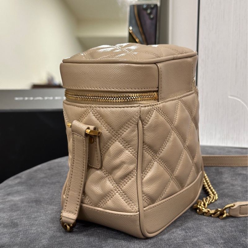Ysl Vanity 80’s米色荔枝牛皮化妝斜挎包 #99新閒置 #月底出清賠出🔥-13