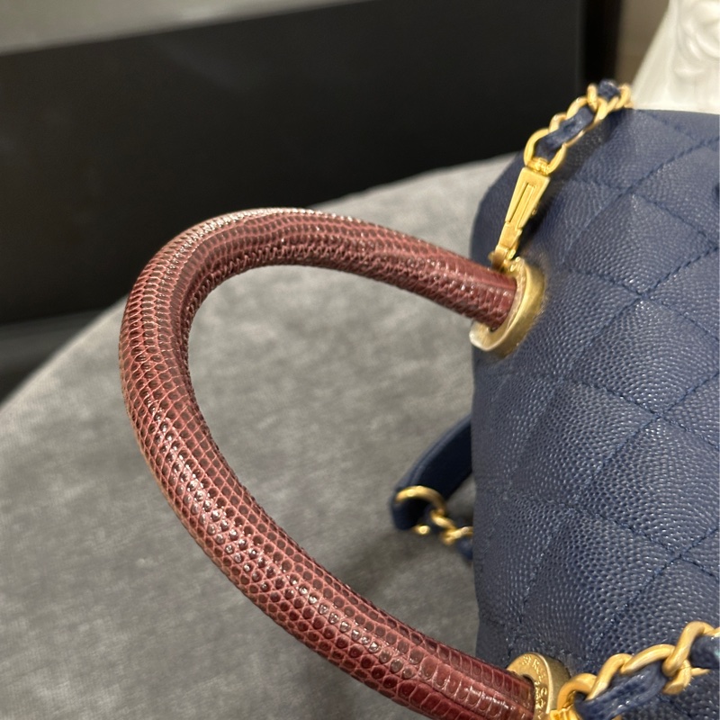 🈶台灣購證 #全配近新帶膜 香奈兒蜥蜴皮手柄Coco handle荔枝牛皮 🈶特殊皮革證書-27