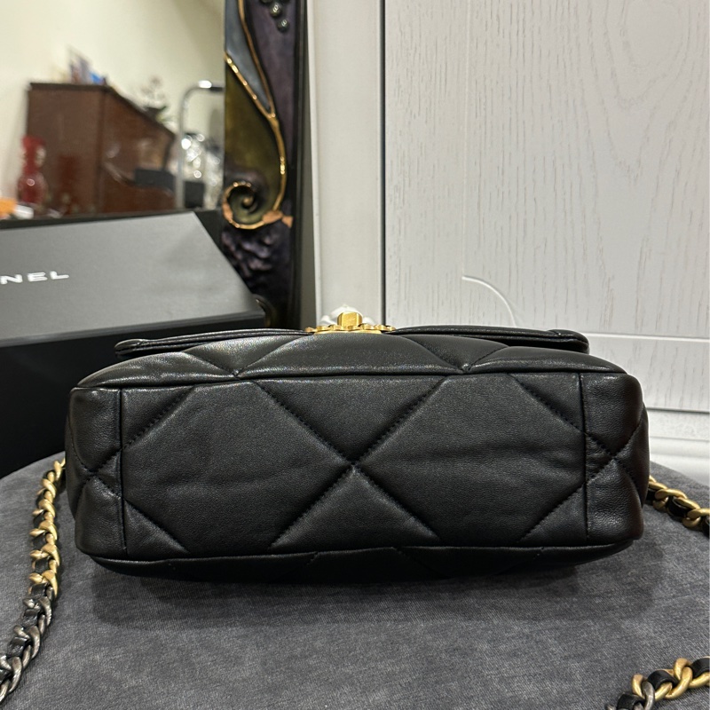 Chanel 19bag黑金鏈條斜挎包 #99新🈶購證 #櫃上在售23萬-16