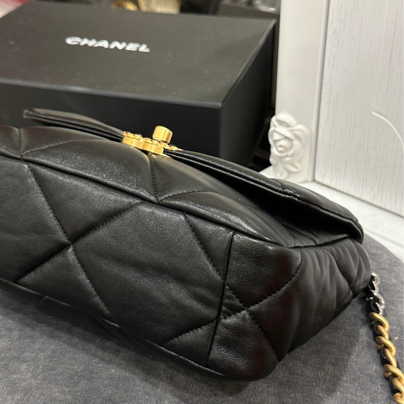 Chanel 19bag黑金鏈條斜挎包 #99新🈶購證 #櫃上在售23萬-18