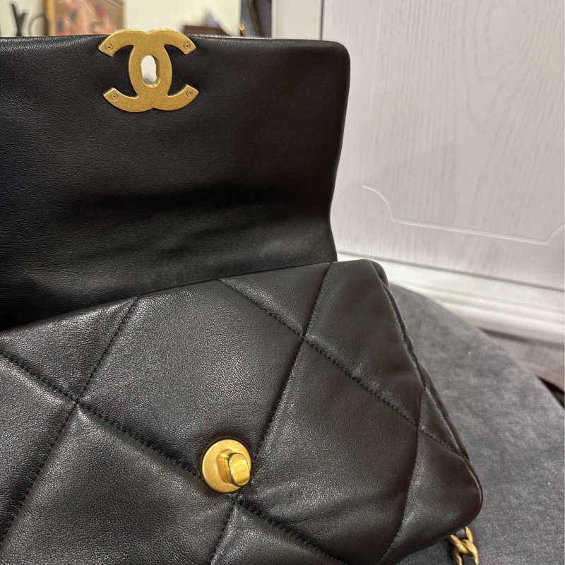 Chanel 19bag黑金鏈條斜挎包 #99新🈶購證 #櫃上在售23萬-26