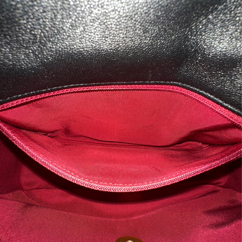 Chanel 19bag黑金鏈條斜挎包 #99新🈶購證 #櫃上在售23萬-30