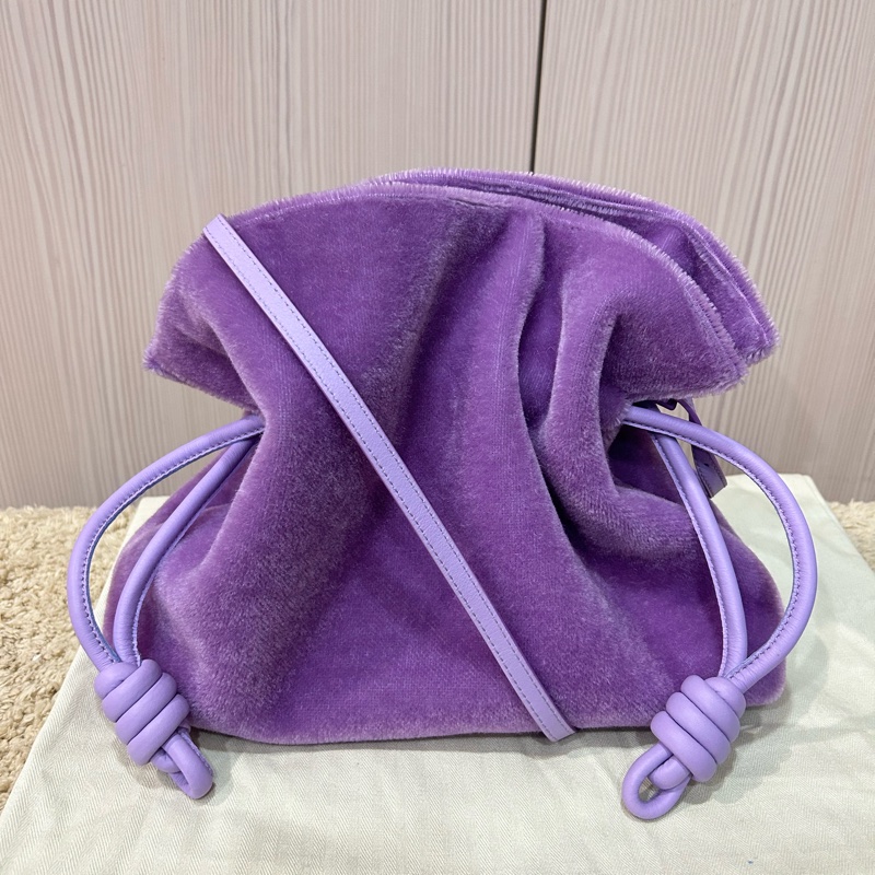 Loewe Flamenco Clutch 馬海毛牛皮手袋 斜背包 手拿包 薰衣草紫 Flamenco Clutch in Mohair and Calfskin-0