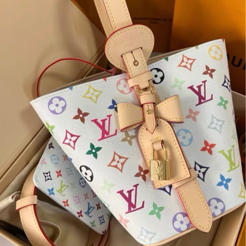 Lv村上隆白三彩all in bb水桶-2