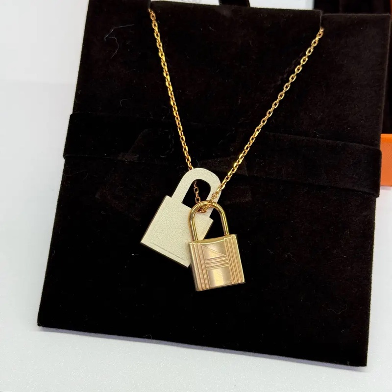 Hermes 白色Kelly項鍊-6