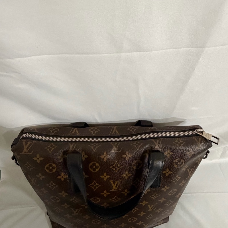 Louis Vuitton-2