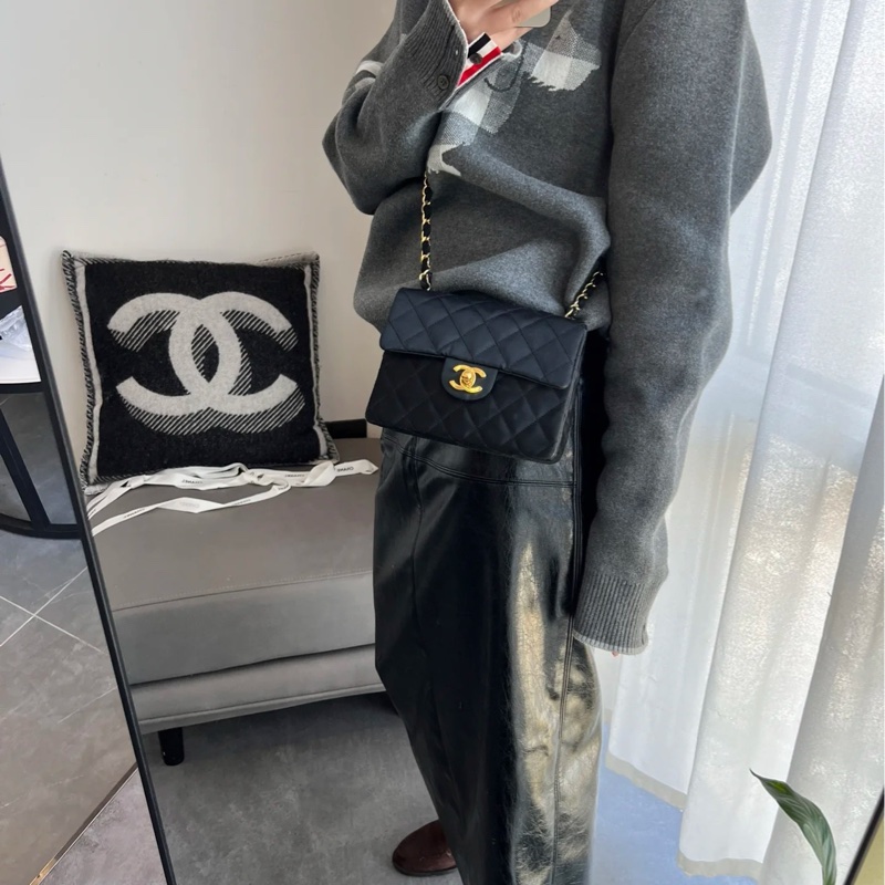 Chanel緞面方胖子🖤-9