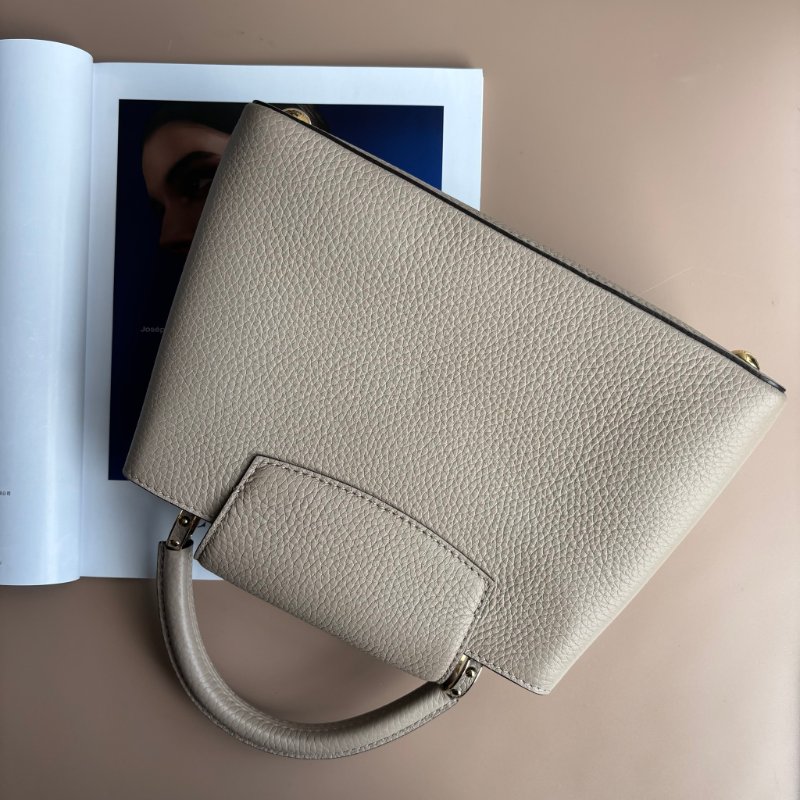 ::LOUIS VUITTON:: LV M94634 Capucines BB斑鳩灰色皮革金LOGO手提兩用包 肩背包-2
