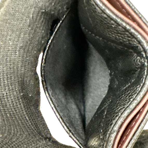 Chanel 金扣卡包-12