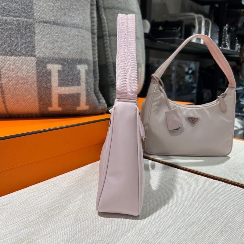 Prada hobo-3
