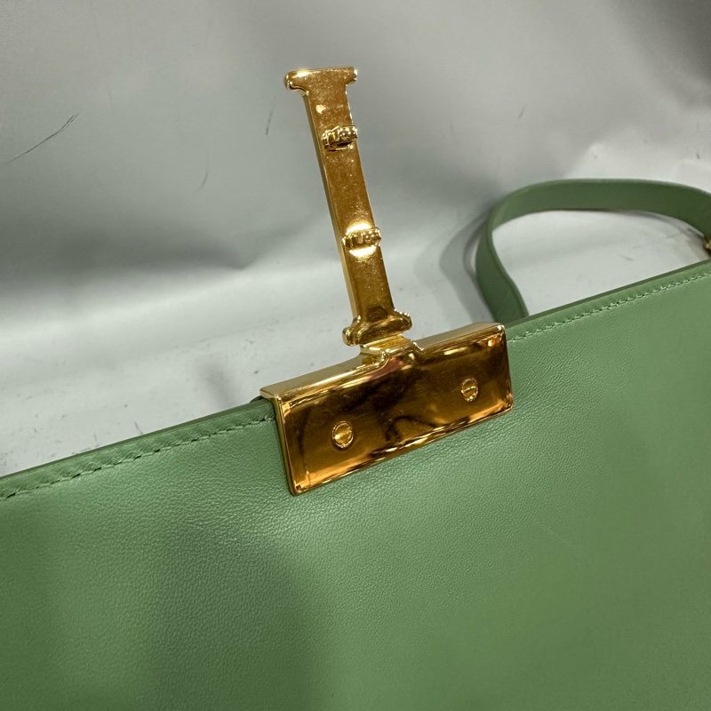 dior m9203 酪梨綠金釦 蒙田30-27