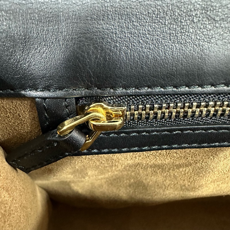 gucci 409486 黑色金釦鎖頭 肩背包-22