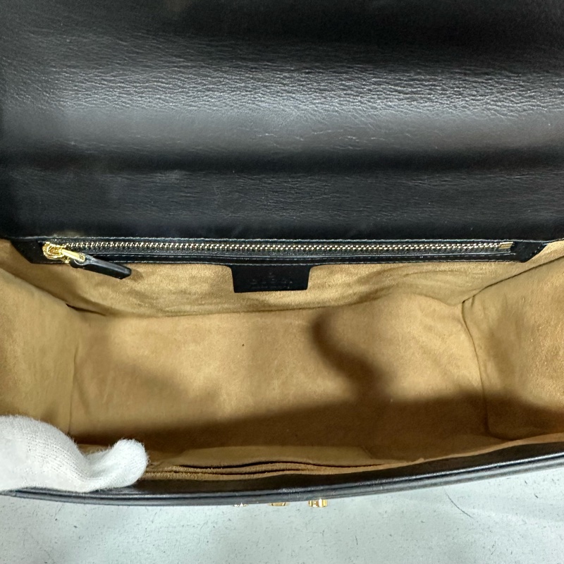 gucci 409486 黑色金釦鎖頭 肩背包-24