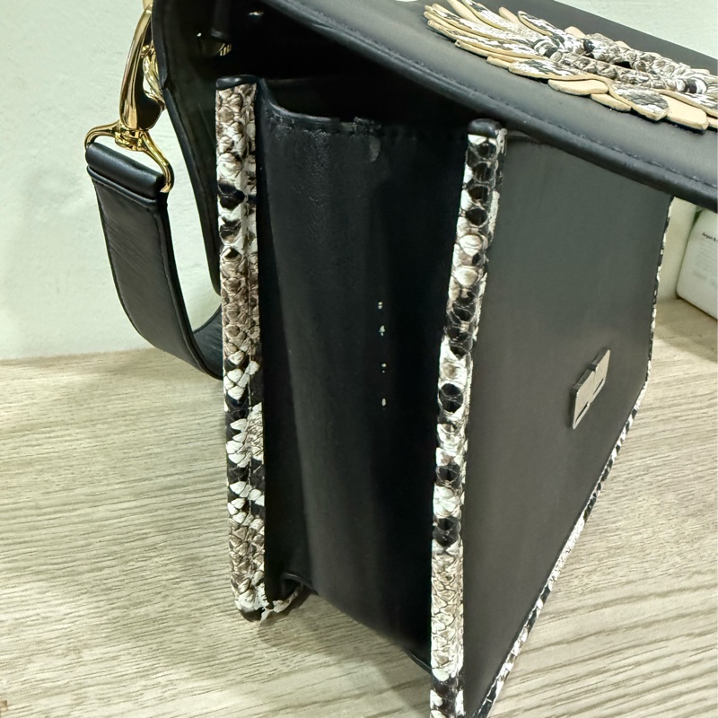 kan i系列f fendi logo小雛菊肩背包-8