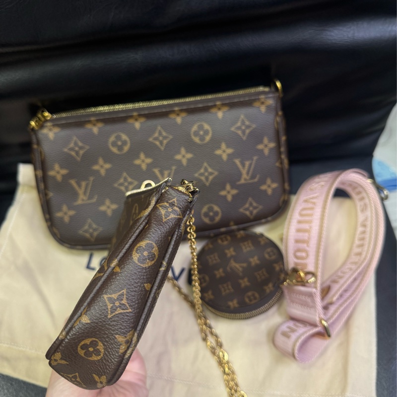 Lv 粉色背帶五合一麻將包斜背包-4