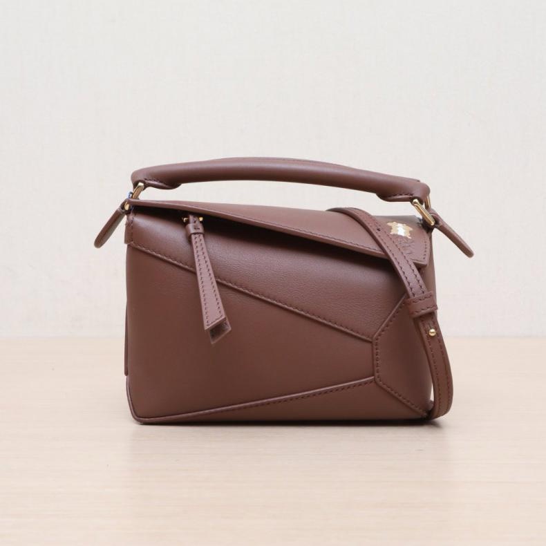 LOEWE(羅意威) Puzzle 18 幾何包 迷你 MINI 棕色-0