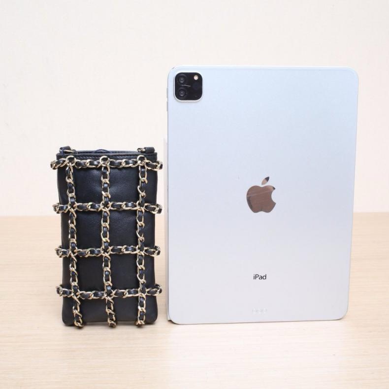 CHANEL(香奈兒) Cruise 皮穿鏈網格 手機包 豎版 10.5cm 30開 淺金扣-2