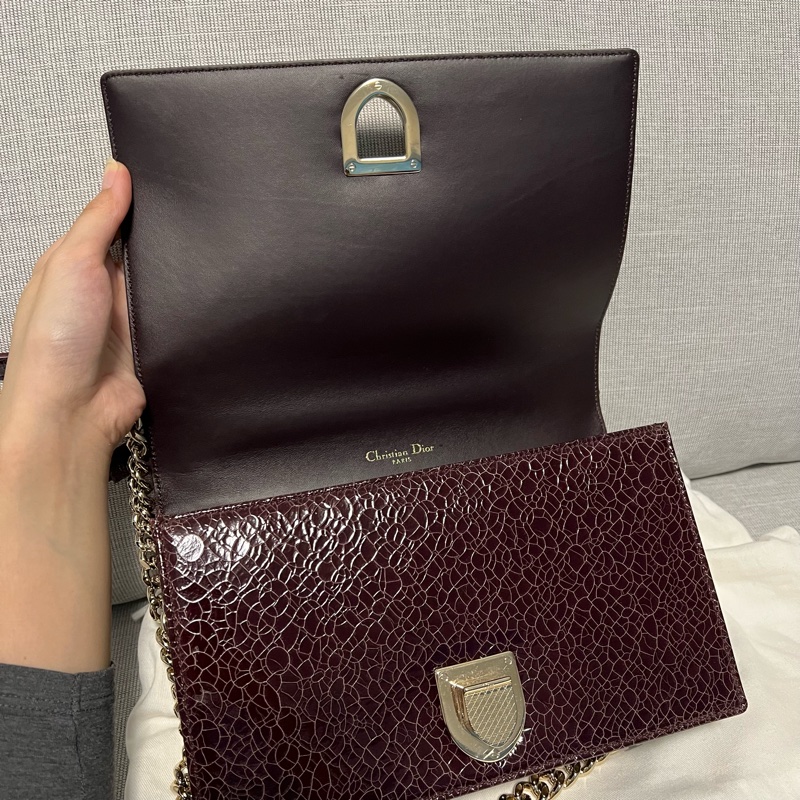 Dior Diorama酒紅色盾牌包(中號)-2