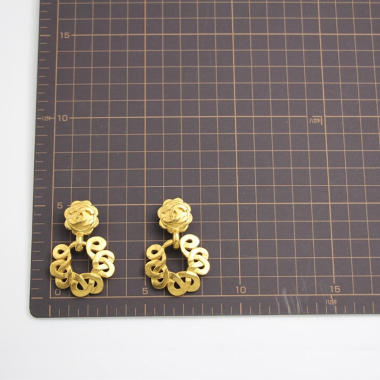 Chanel Vintage 97P 鍍金大花圈垂墜耳環-10
