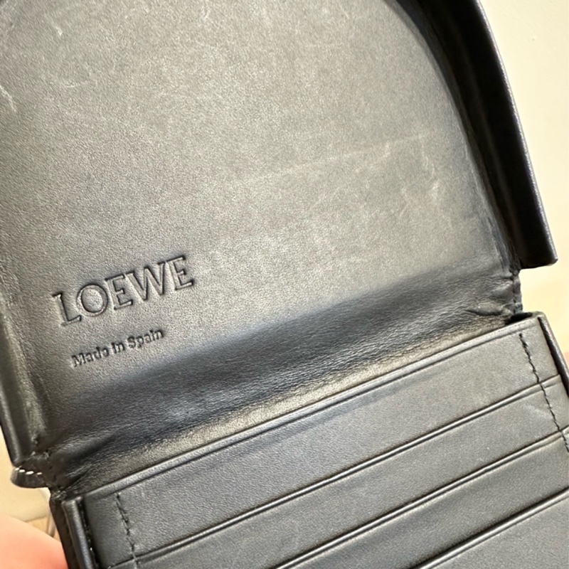 Loewe Small Heel Pouch 黑色小型小牛皮馬鞍肩背包-14