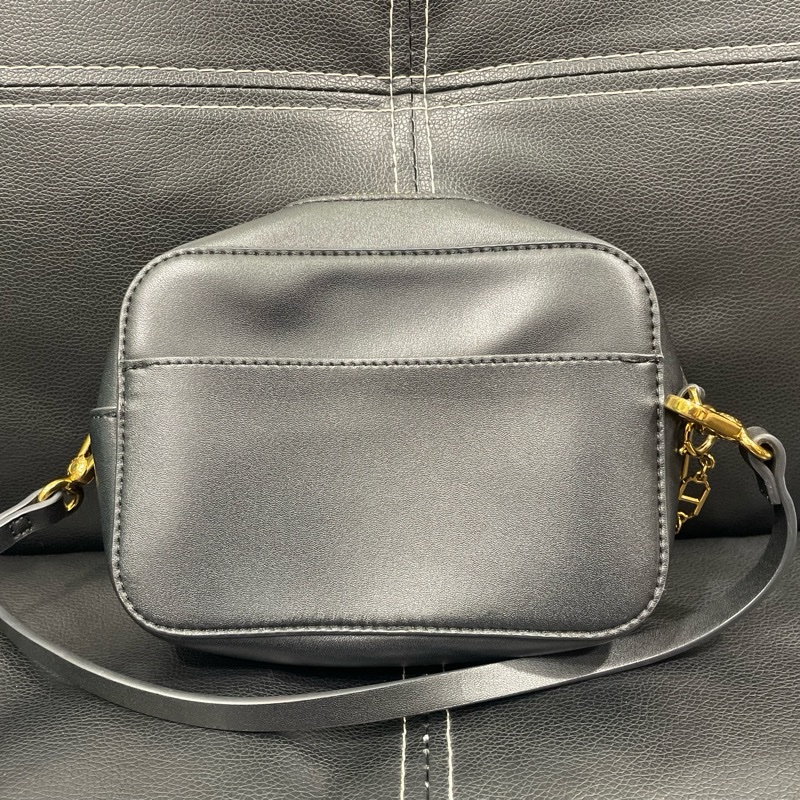 CHARLES & KEITH /小CK LOGO細鏈小方包-黑色-2