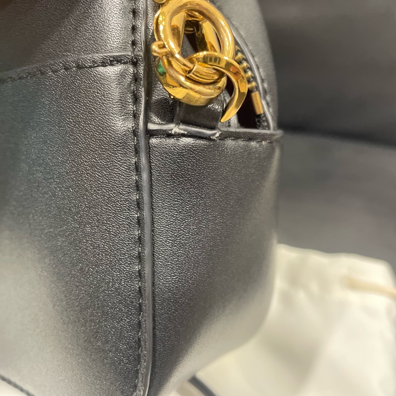 CHARLES & KEITH /小CK LOGO細鏈小方包-黑色-21