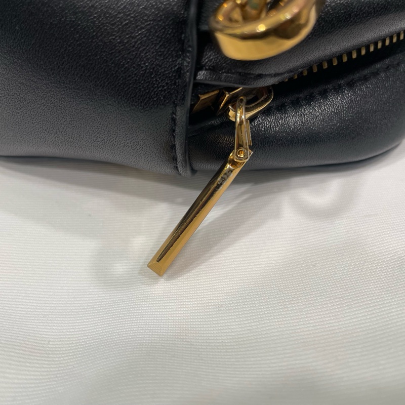 CHARLES & KEITH /小CK LOGO細鏈小方包-黑色-22