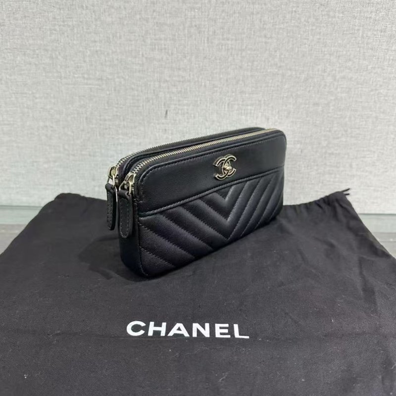 ✨CHANEL 黑金琺瑯扣V紋WOC斜背包19*9*3 98新配件塵袋保卡-5
