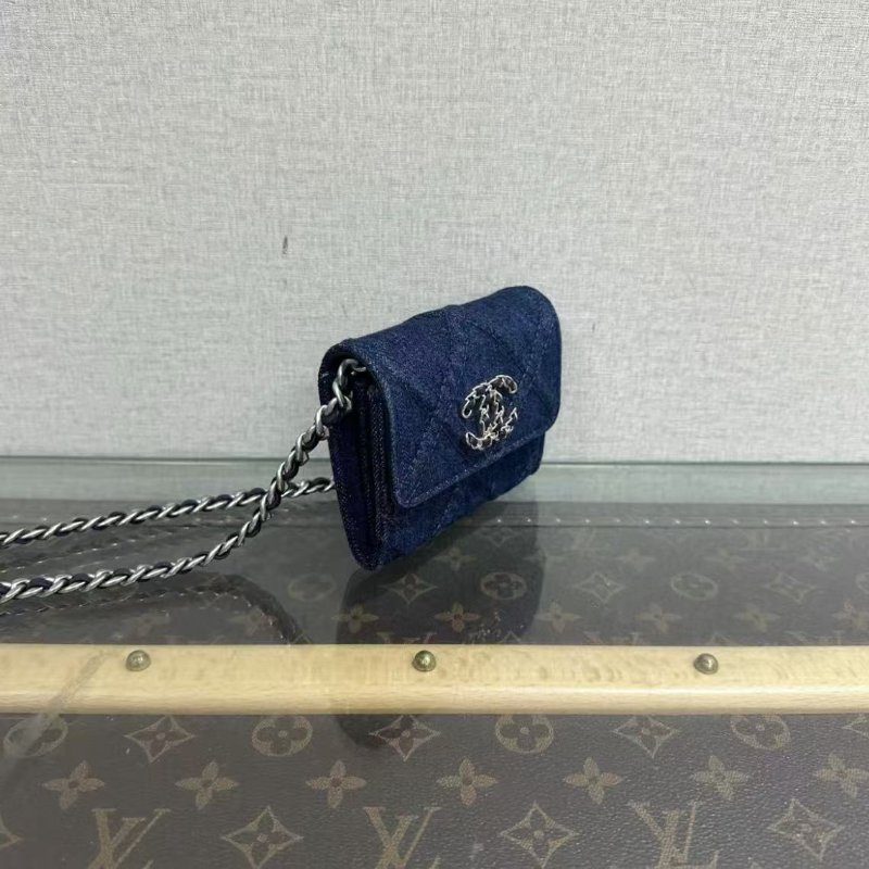 ✨CHANEL 19bag 斜背包11*8.5*3 98新 配件塵袋盒子保卡-5