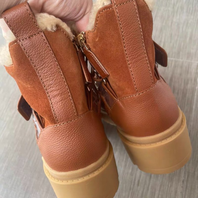 Valentino 厚底皮短靴 35.5號全新未穿過 原價四萬五左右-5