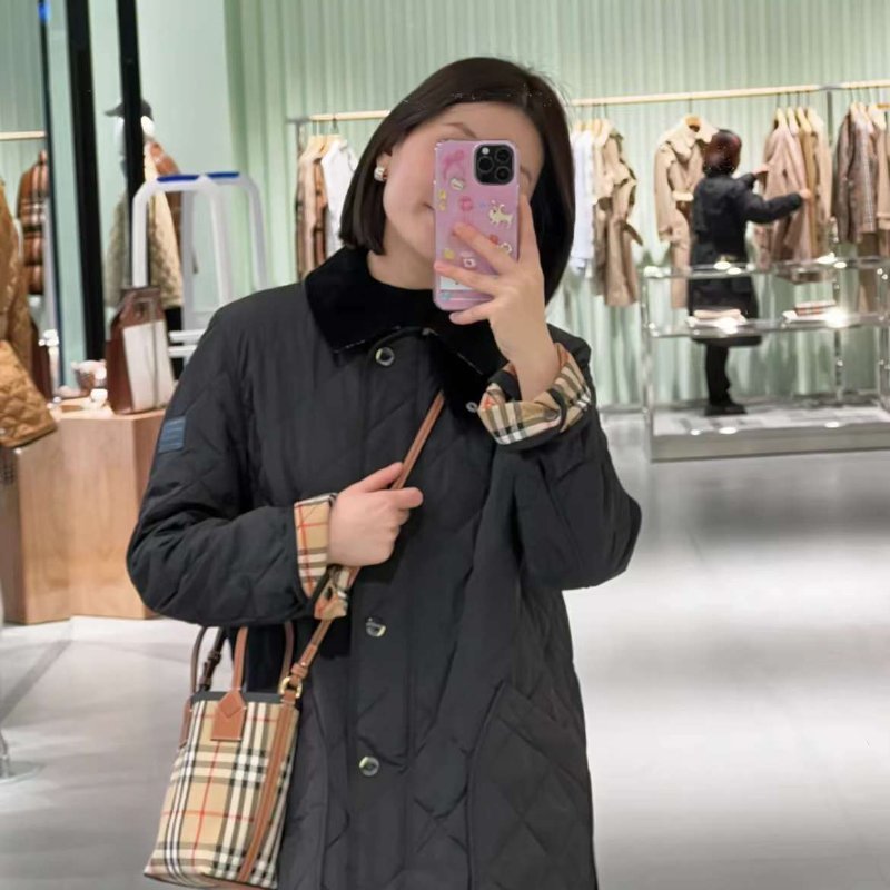 BURBERRY 棉服 尺寸L 只穿兩次非常新 爆款-0