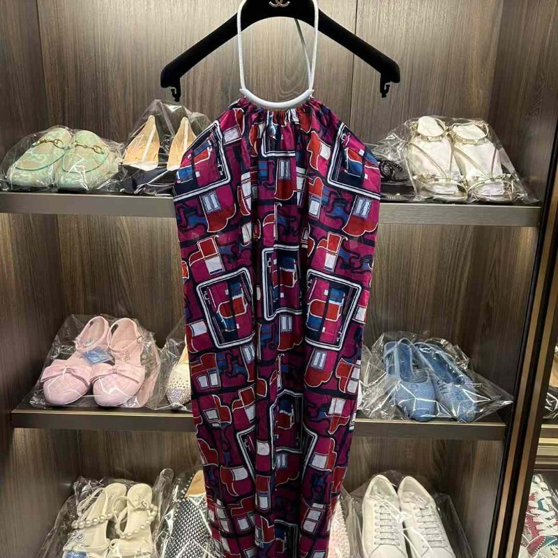 Hermès 掛脖連身裙 原價六萬多 尺寸34碼 非常新-4