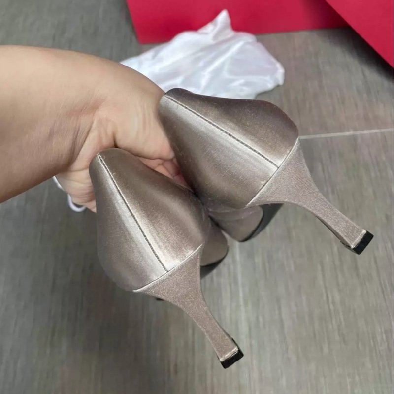 Roger Vivier 方扣滿鑽緞面高跟鞋 尺寸35.5碼 配件塵袋盒子備用鞋釘 全新全配-4