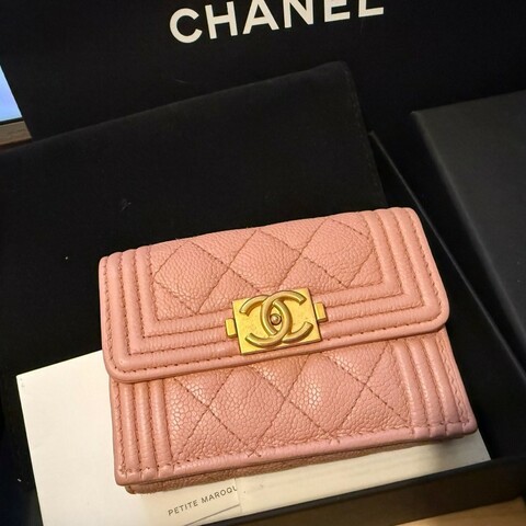Chanel 香奈兒 淺粉三摺銀包