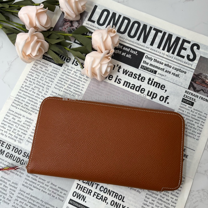 💗香緹國際精品💗 Hermes愛馬仕 silk in 金棕長夾-0