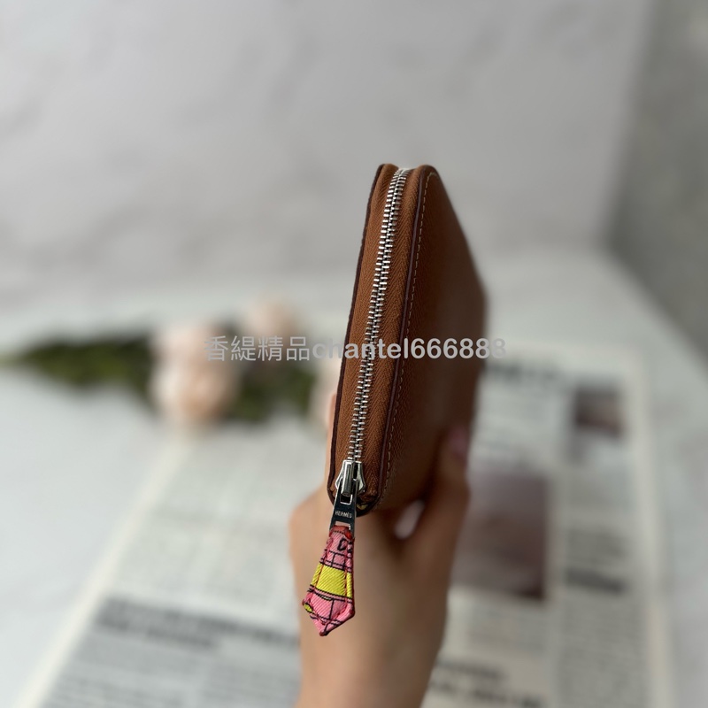💗香緹國際精品💗 Hermes愛馬仕 silk in 金棕長夾-1