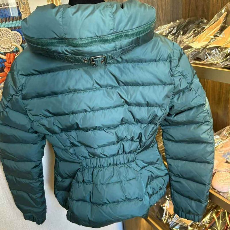 MONCLER 羽絨衣 尺寸0碼 胸圍約88 很新-1