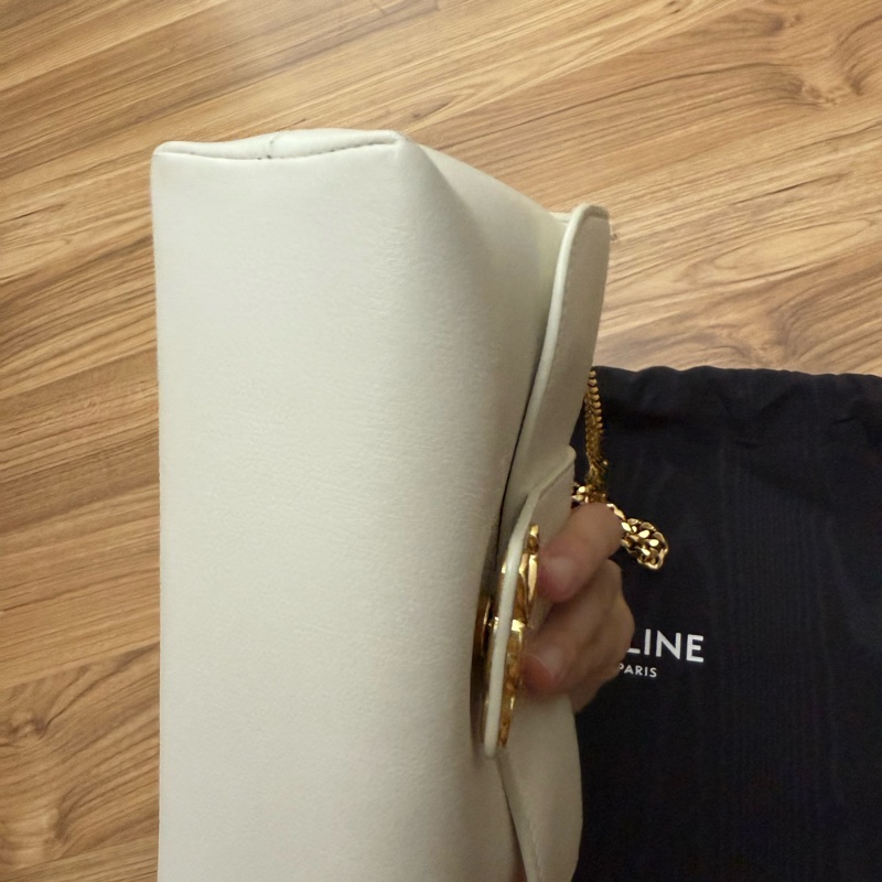 已售出Celine victoire teen白色鏈帶包22公分-10