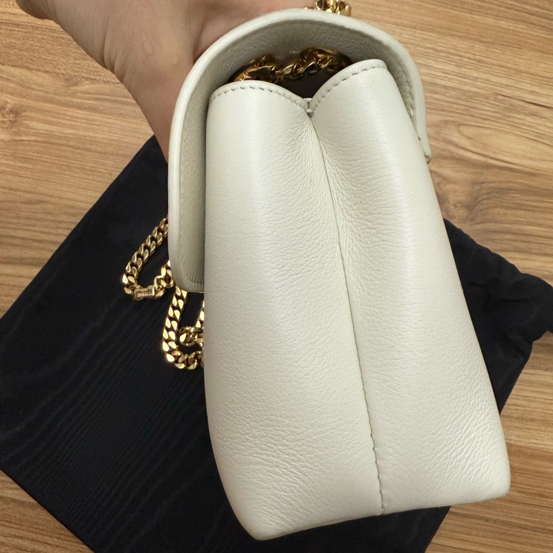 已售出Celine victoire teen白色鏈帶包22公分-12