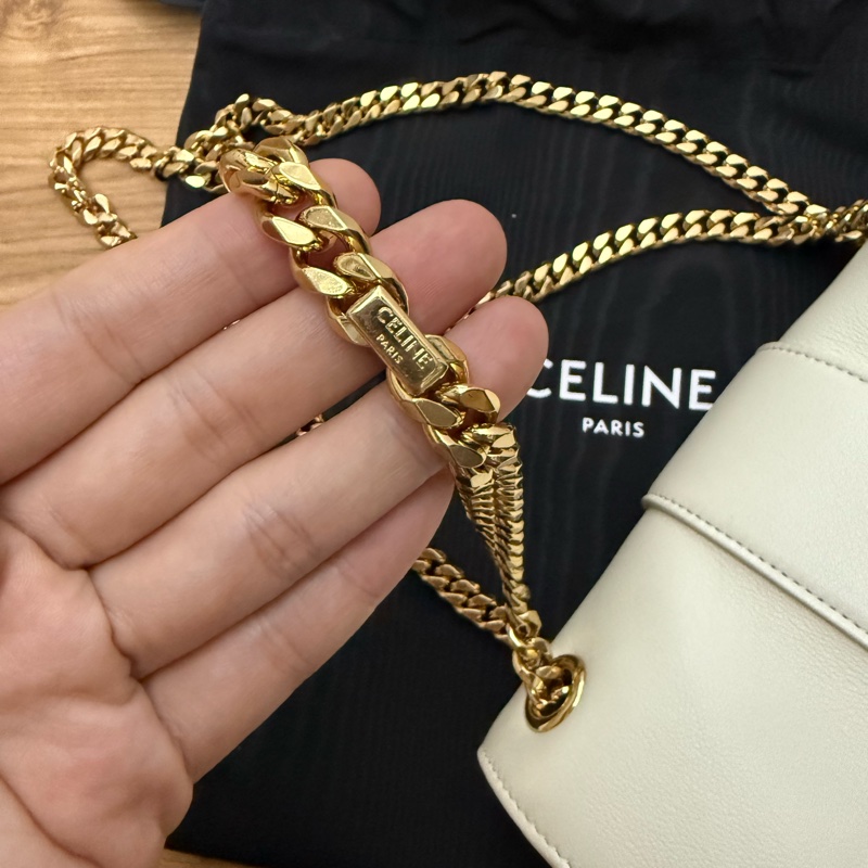 已售出Celine victoire teen白色鏈帶包22公分-17