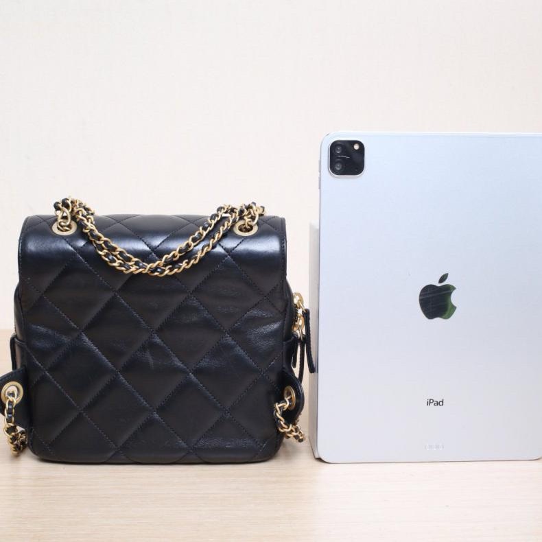 CHANEL(香奈兒) Ado 雙肩包 20cm 黑色  晶片開 金扣 雙C結雙皮穿鏈-2