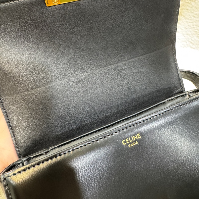 CELINE黑金牛皮凱旋門TEEN TRIOMPHE斜背包188423-15