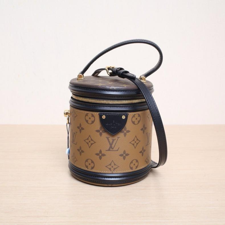 LOUIS VUITTON(路易威登) CANNES 圓桶包 拼色 PVC 晶片 老花-0