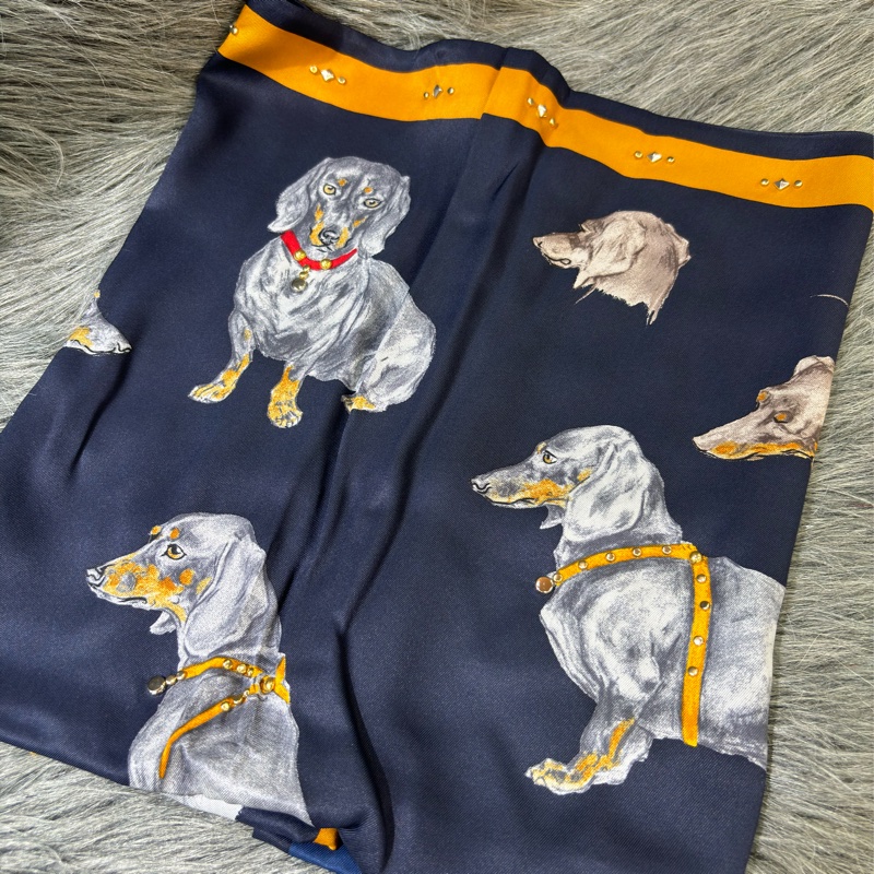 HERMES CARRE LES BASSETS 70 DOG 愛瑪仕 臘腸狗 鉚釘 雙面 方巾絲巾圍巾披巾-2