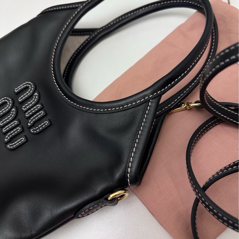 miumiu黑色外縫線ivy手提包斜挎包-3