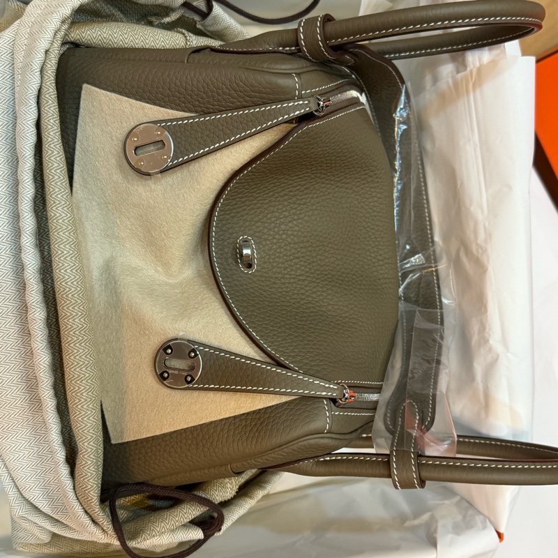 Hermes 愛馬仕 Lindy26 大象灰銀釦 全新全配-15